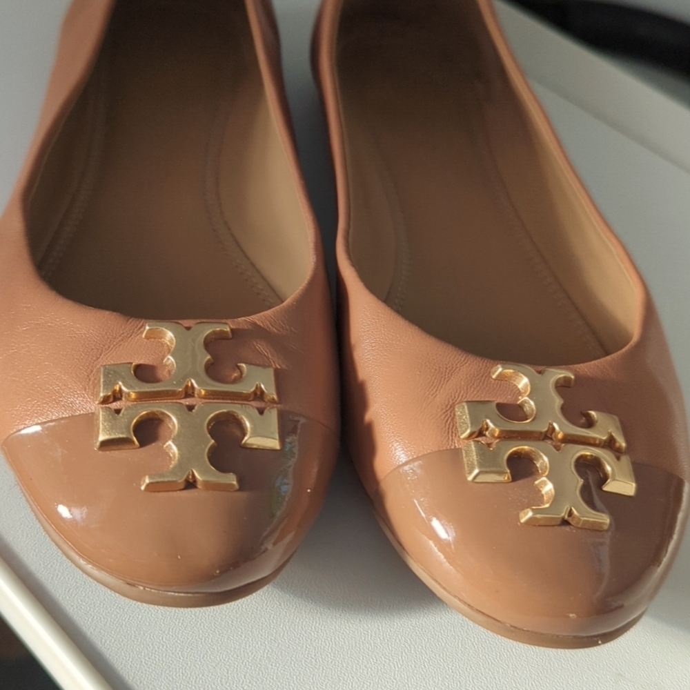 Tory Burch EVERLY flats never worn